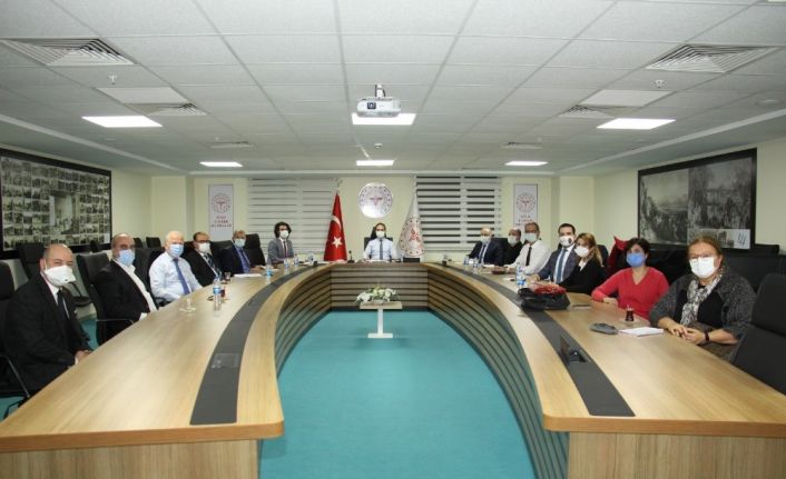 Aydın Tabip Odası Başkanı Çıbık; “Kovid-19 aşısının halkımıza en kısa sürede ulaştırılması en önemli önceliğimizdir”