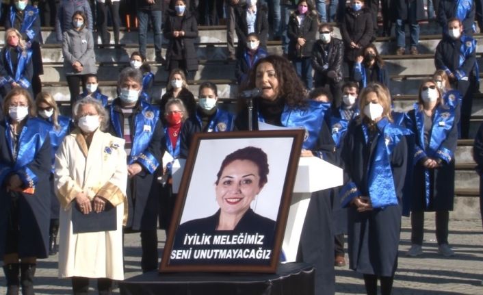Aylin Sözer için öğretim üyesi olduğu üniversitede anma töreni düzenlendi
