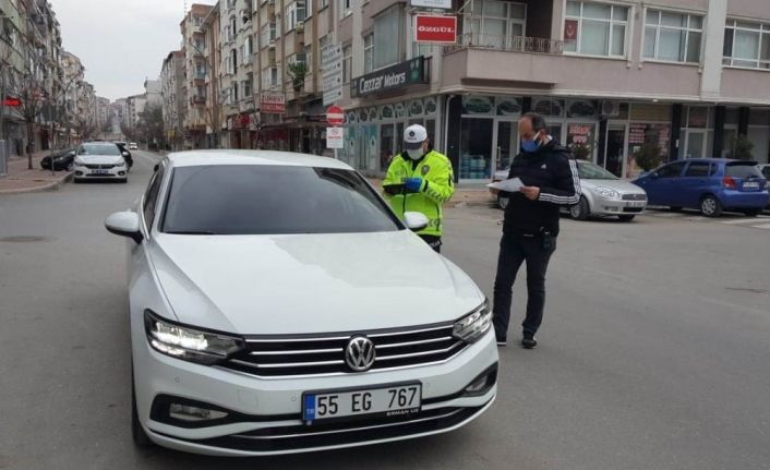 Bafra’da kısıtlamalara uymayan 37 şahsa 66 bin 633 lira para cezası