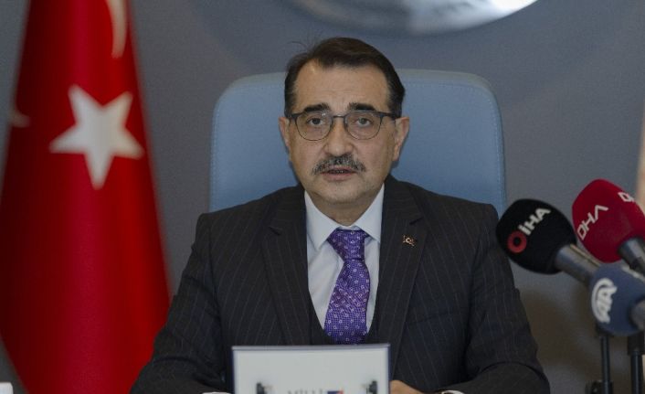 Bakan Dönmez: "Üretilecek lityum, yerli aracımızın bataryasında da kullanılacak kaliteye sahip olacak”