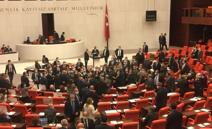 Bakan Gül: “Yargının hukukun değil, vesayet düzeninin bekçiliğini yaptığı dönemler geride kaldı”