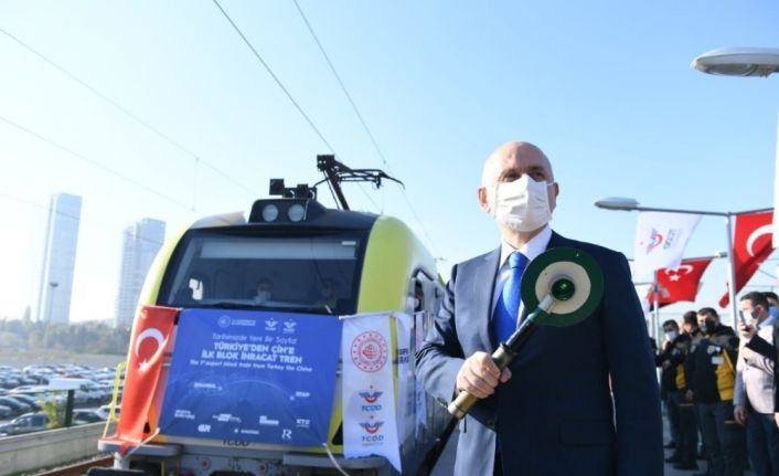 Bakan Karaismailoğlu: "Asya ve Avrupa arasında demiryolu yük taşımacılığı alanında yeni bir çağ başladı"