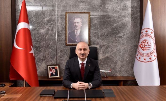 Bakan Karaismailoğlu, “Platin Global 100 Ödülleri Dijitalleşme Ödül Töreni”nde konuştu