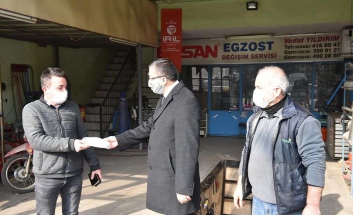 Başkan Öz’den sanayi esnafına maske