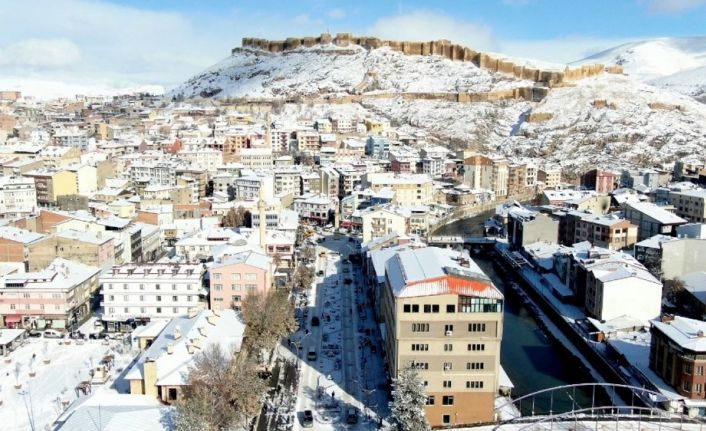 Bayburt’ta trafiğe kayıtlı araç sayısı Kasım ayı sonu itibarıyla 15 bin 769 oldu