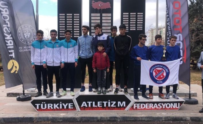 Belediye Atletizm takımı Türkiye finallerinde