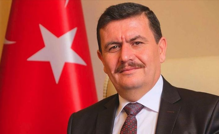 Burdur’da pazar yerinde bulunan vatandaş sayısı içeride her 5 metrede 1 kişi olacak şekilde planlanacak.