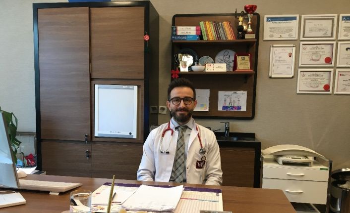 Doç. Dr. Özyurt: “Kronik solunum yolu hastalıkları ile kistik fibrozis çocuklarda korona virüs için risk faktörü”