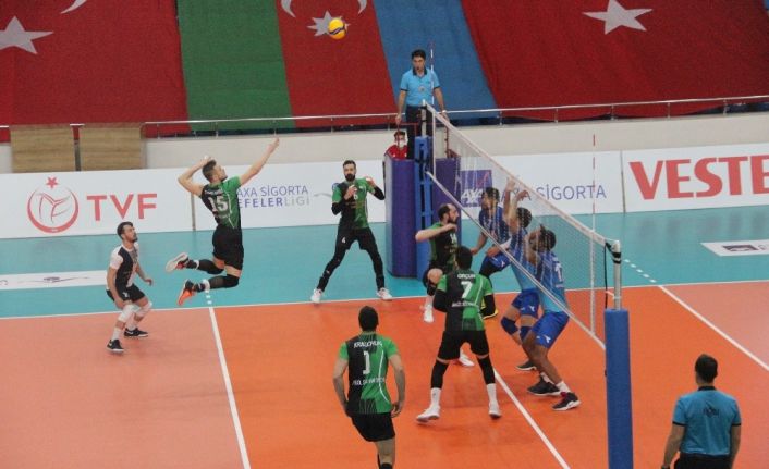 Efeler Ligi: Bingöl Solhan Spor: 3 - Afyon Bld. Yüntaş: 1