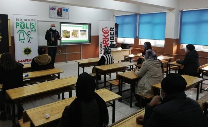 "En İyi Narkotik Polisi: Anne" projesi kapsamında annelere yönelik bilgilendirme çalışması yapıldı
