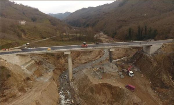 Giresun’da 5 askerin şehit olduğu menfezin yerine yapılan köprü hizmete açılıyor
