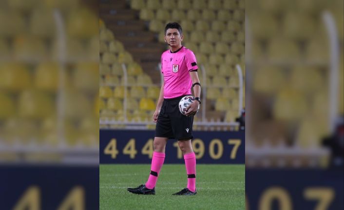 Göztepe -Kayserispor maçını Yaşar Kemal Uğurlu yönetecek