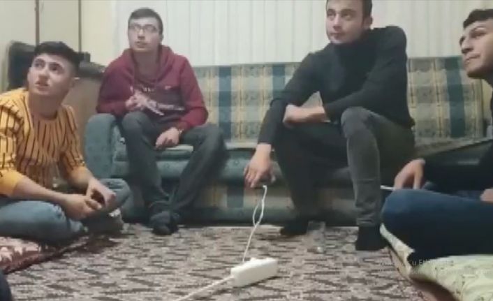 Güneş sistemini tartıştıkları videoları binlerce izlenen Konyalı gençler konuştu