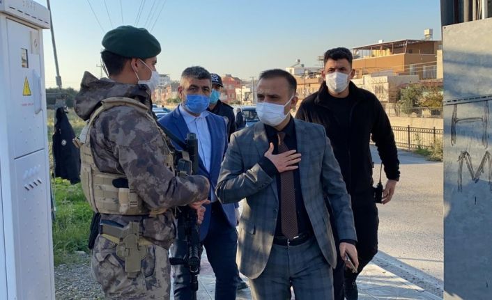 Hatay’da yılbaşı öncesi 750 polisin katılımı ile huzur ve güven denetimleri yapıldı