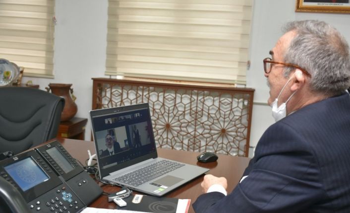 İl Müdürü Akyol, öğretmenlerle telekonferans yoluyla görüştü