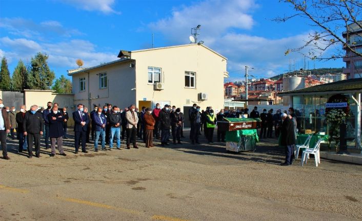 İlk yerli otomobili 5 milyona satın alan işadamı, son yolculuğuna uğurlandı