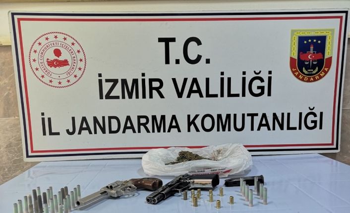 İzmir ve Muğla’da uyuşturucu operasyonu: 15 gözaltı