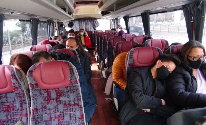 Kapasitenin üzerinde turist taşıyan otobüs sürücüne 3 bin 251 TL ceza kesildi
