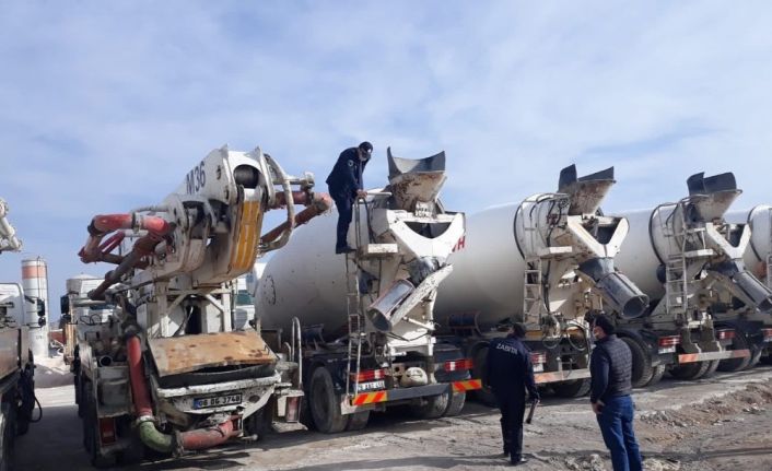 Kilis’te beton mikserleri denetlendi