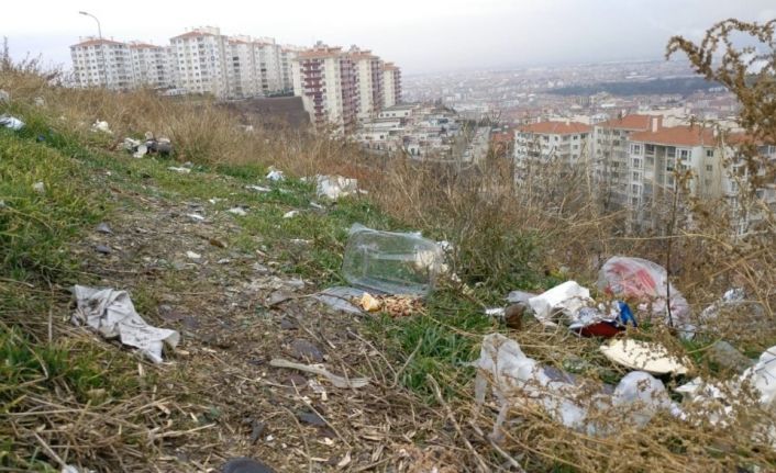 Korona sürecinde Eskişehir’in tehlike saçan çöp sorunu havadan görüntülendi