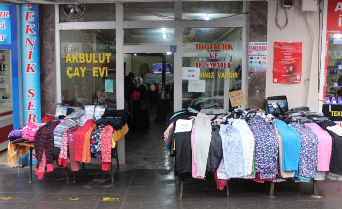 Korona virüs nedeniyle kapattıkları çay ocaklarında şimdi farklı ürünler satıyorlar