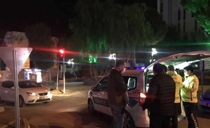 Mahkeme yazı işleri müdürü polisten kaçtı, aracından silah çıktı