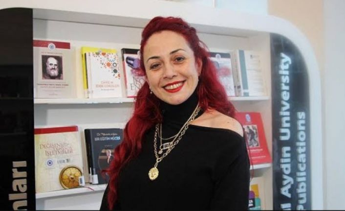 Maltepe’de bir şahıs esir aldığı öğretim üyesi kadını evinde yakarak öldürdü