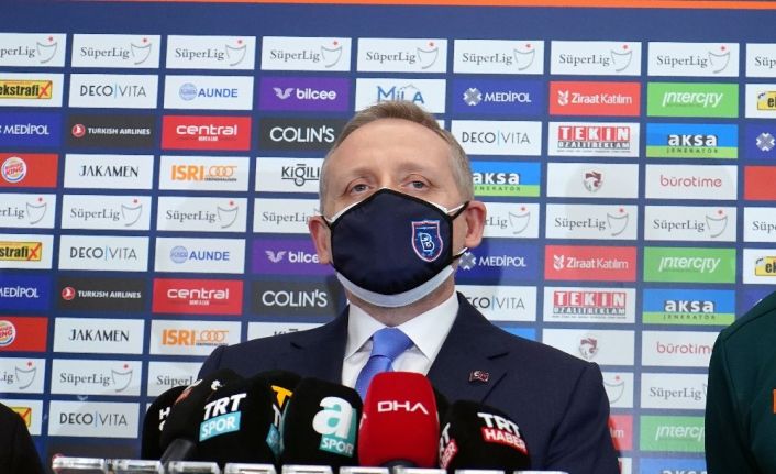 Medipol Başakşehir Başkanı Göksel Gümüşdağ, "Cezanın hiç önemi yok, biz gurur duyulacak bir şey yaptık"