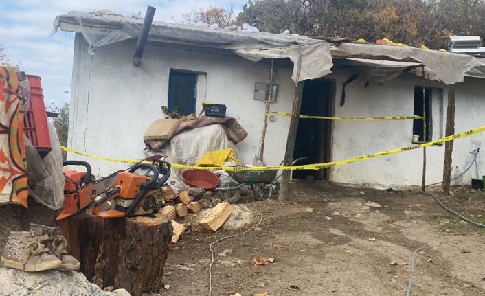 Minik Ecrin’den geriye kırık dökük bisikleti ve hatıra için çekilmiş tek fotoğrafı kaldı