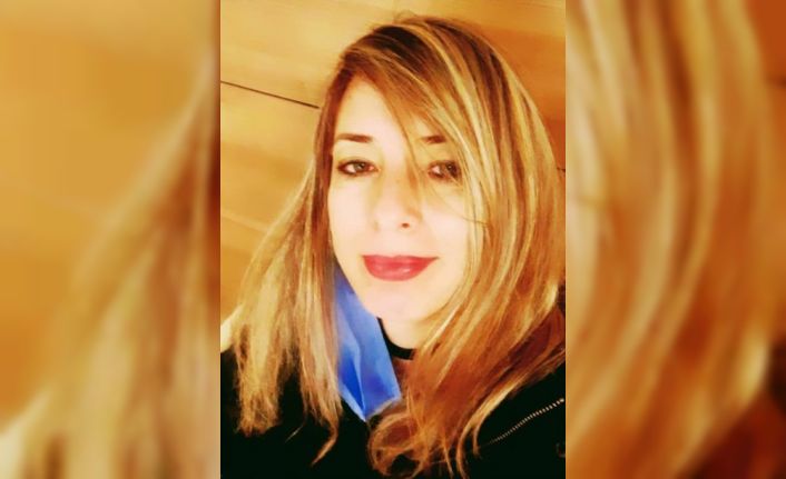 Müvekkilinin telefon numarasını erotik shoplara verdiğini söyleyen kadın avukat isyan etti