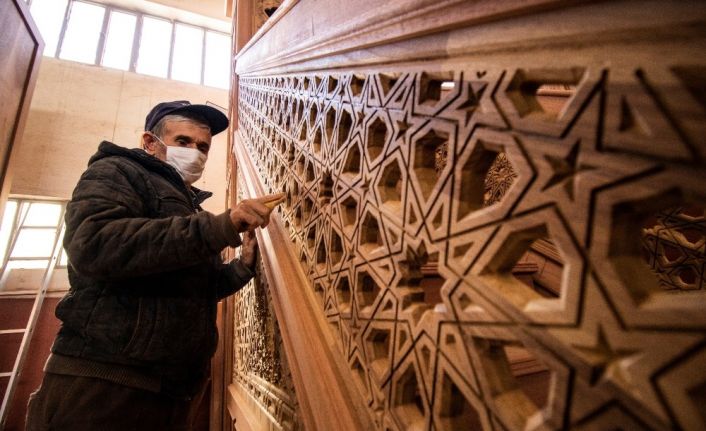 (Özel) Afrika’nın 28 bin kişi kapasiteli camisini Osmanlı ve Selçuklu motifleri süsleyecek