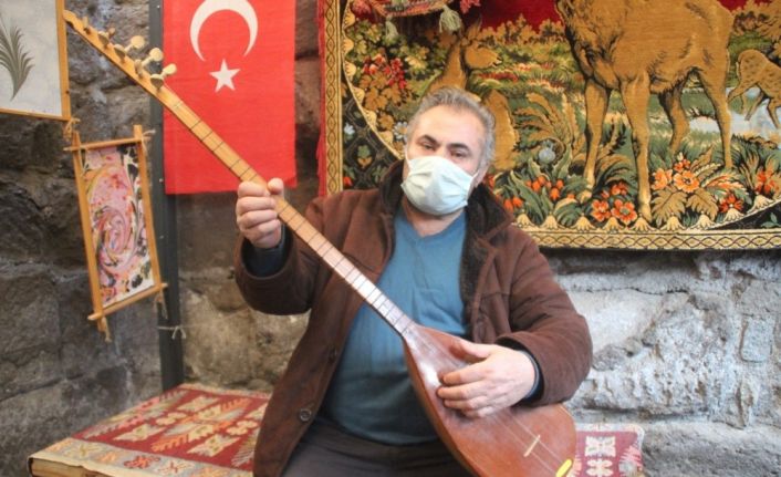(Özel) Yaşlıları korona virüse karşı uyarmak için Kayseri şivesi ile klip çektiler
