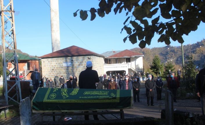 Özgür-Der Yönetim Kurulu üyesi Av. Necip Kibar son yolculuğuna uğurlandı
