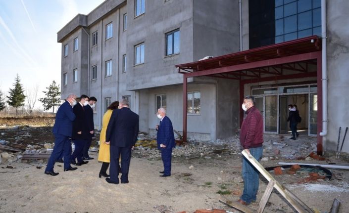 Rektör Ünal: “Ladik MYO’da daha fazla zaman kaybetmek istemiyoruz”