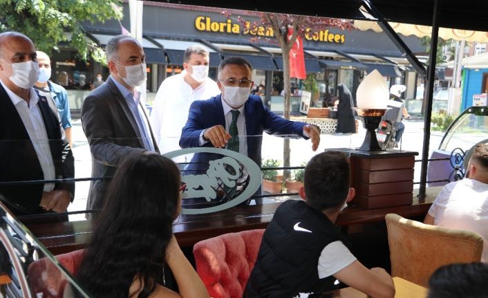 Rize’de Korona virüs ile mücadelede kurallara uymayan 3 polis memuruna ceza