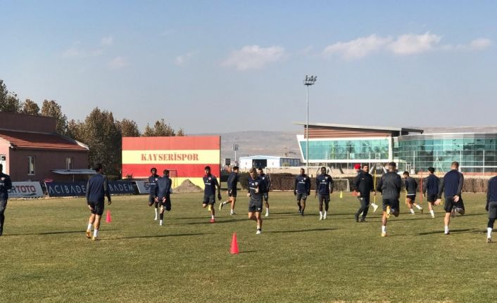 Samet Aybaba: "Alibec’i takıma döndürmemiz lazım"