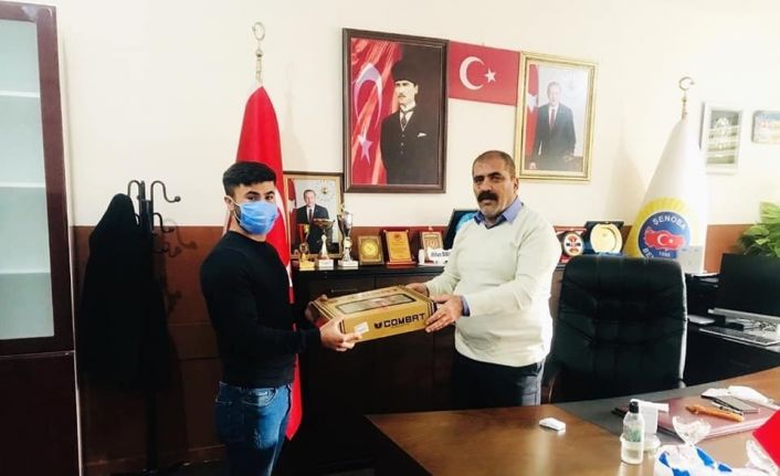 Şenoba Belde Belediye Başkanı Babat’tan örnek davranış