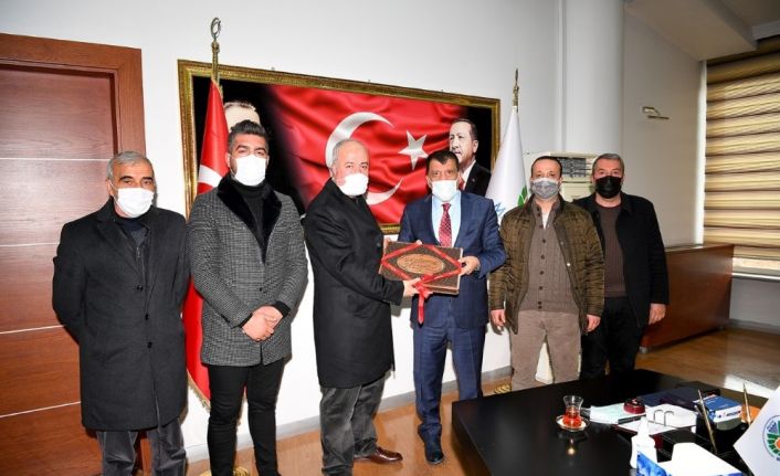 Şire pazarı yönetiminden Gürkan’a teşekkür