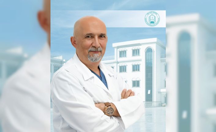 "Skolyoz, kız çocuklarda erkek çocuklara göre yaklaşık 8-10 kat daha sık görülüyor"