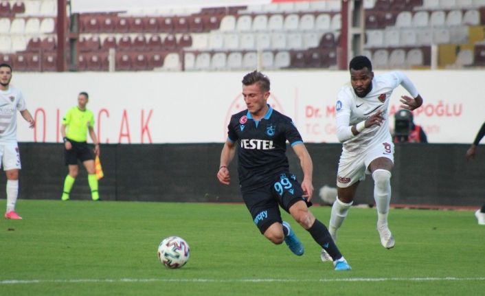 Süper Lig: A. Hatayspor: 0 - Trabzonspor: 0 (İlk yarı)