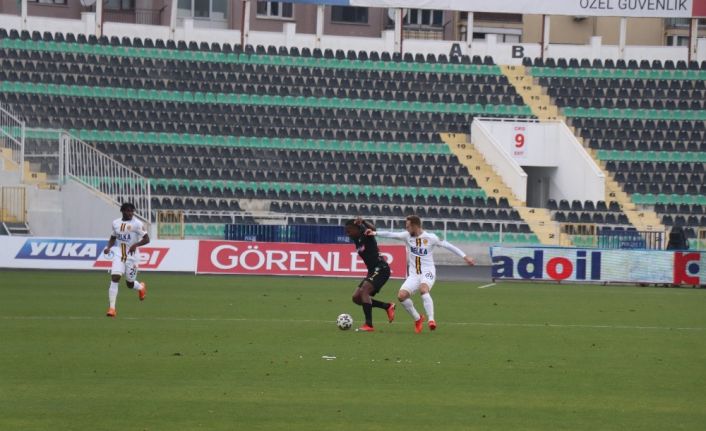 Süper Lig: Denizlispor: 0 - MKE Ankaragücü: 0 (Maç devam ediyor)