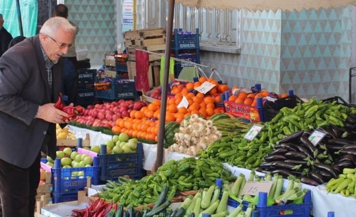Tavşanlı’da kurulan pazarın günleri değişti