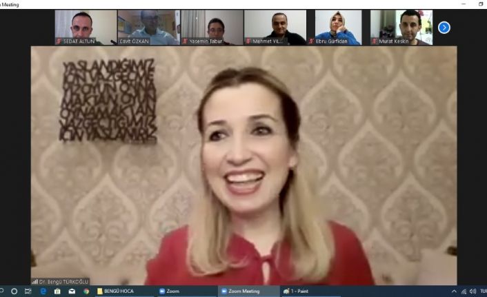 Televizyon ve telefon 0-3 yaş grubu çocukların dil gelişimini nasıl etkiliyor?