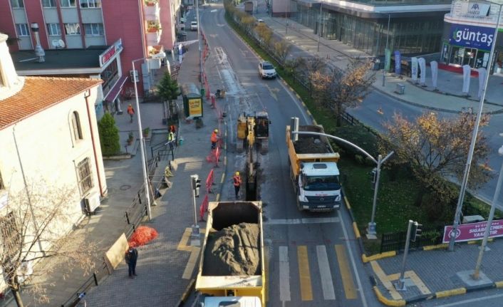 Trabzon’un içme suyu altyapı yenileme projesinin meydan kısmı için ilk kazma vuruldu