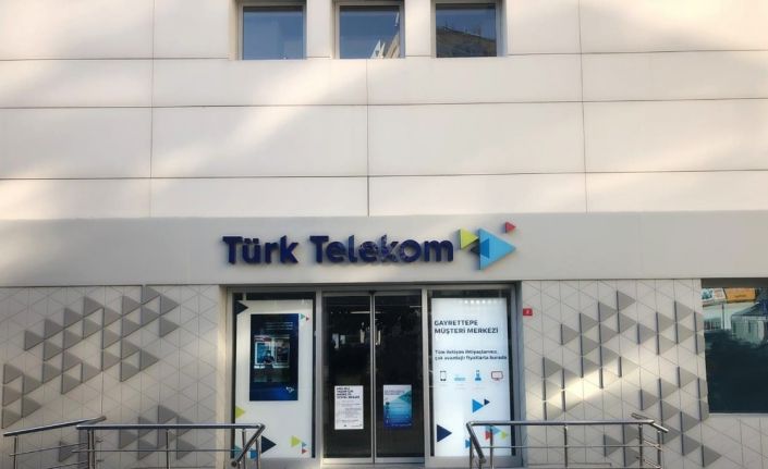 Türk Telekom’un İstanbul Gayrettepe ile Ümraniye Müşteri Merkezi yenilendi