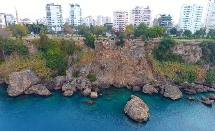 Türkiye’nin en büyük deprem üretme fayı, Antalya Körfezi’nden geçiyor