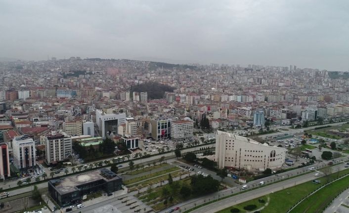 Vali Dağlı: “Samsun’da vaka yükü, artık kaldırılamaz bir noktaya doğru ilerliyor”