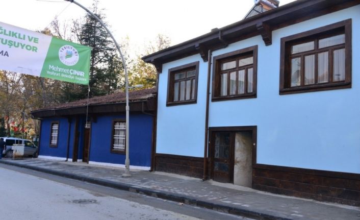 Yeşilyurt’ta sokak sağlıklaştırma çalışmaları devam ediyor