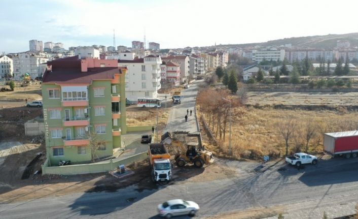 2000 Evler Mahallesinde eski borulardan kaynaklı su kesintileri son bulacak