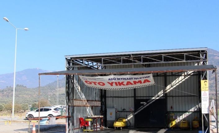 ADÜ İktisadi İşletmesi oto yıkama birimi ‘vale’ hizmetiyle büyük kolaylık sağlıyor